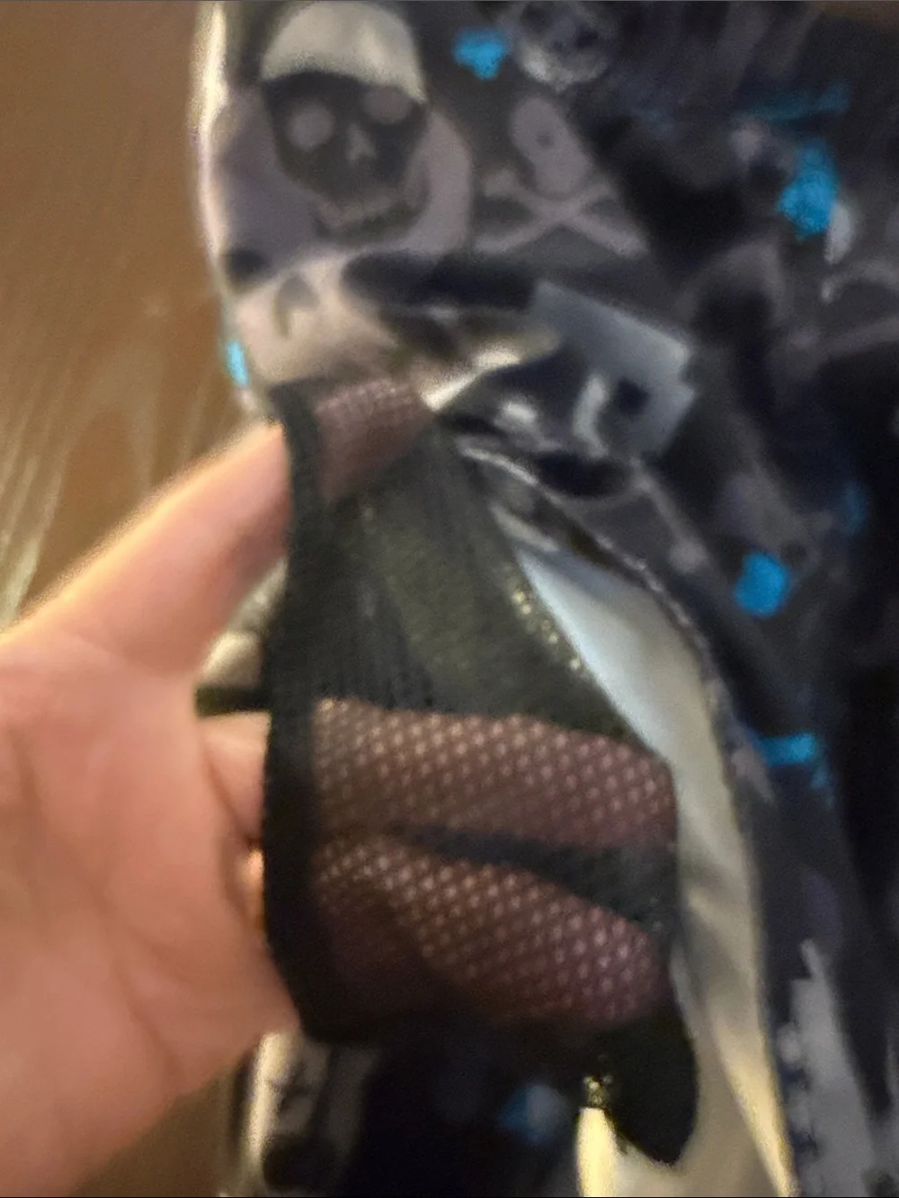 Hang Ten boy’s Black Board Swim Shorts Size Medium.
